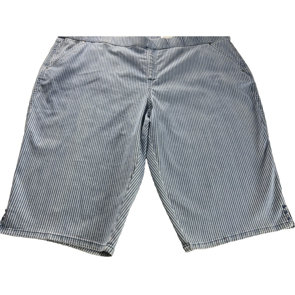 Intro Rose Novelty Skimmer Women 24W Blue Stripe Power Stretch Capri A01